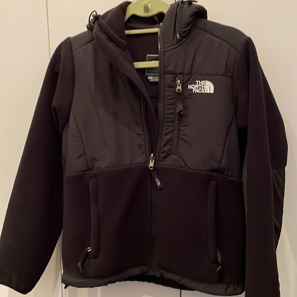 The North Face 1/2 zip hoodie